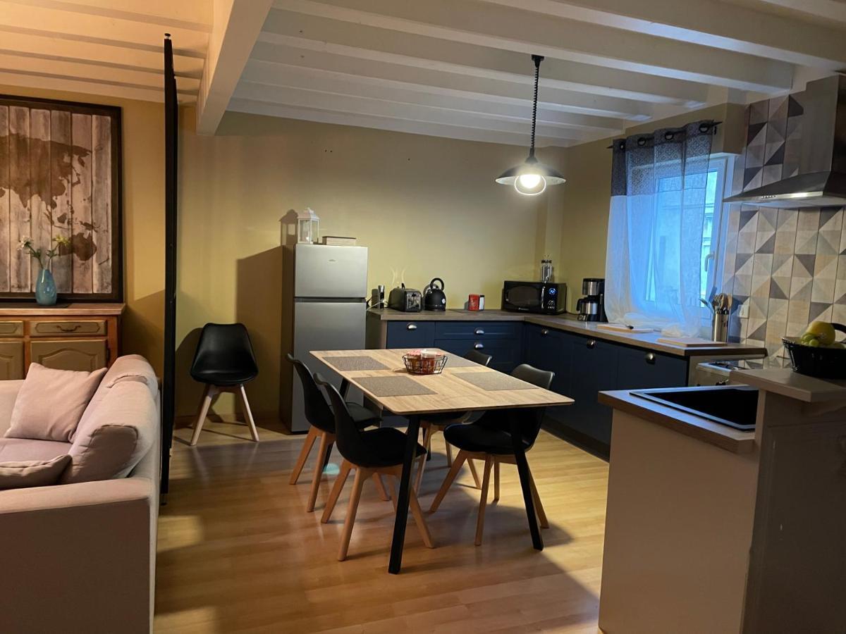 Le Maine N 5 - FLÉAC ANGOULEME - Suite Tilleul Extérieur photo
